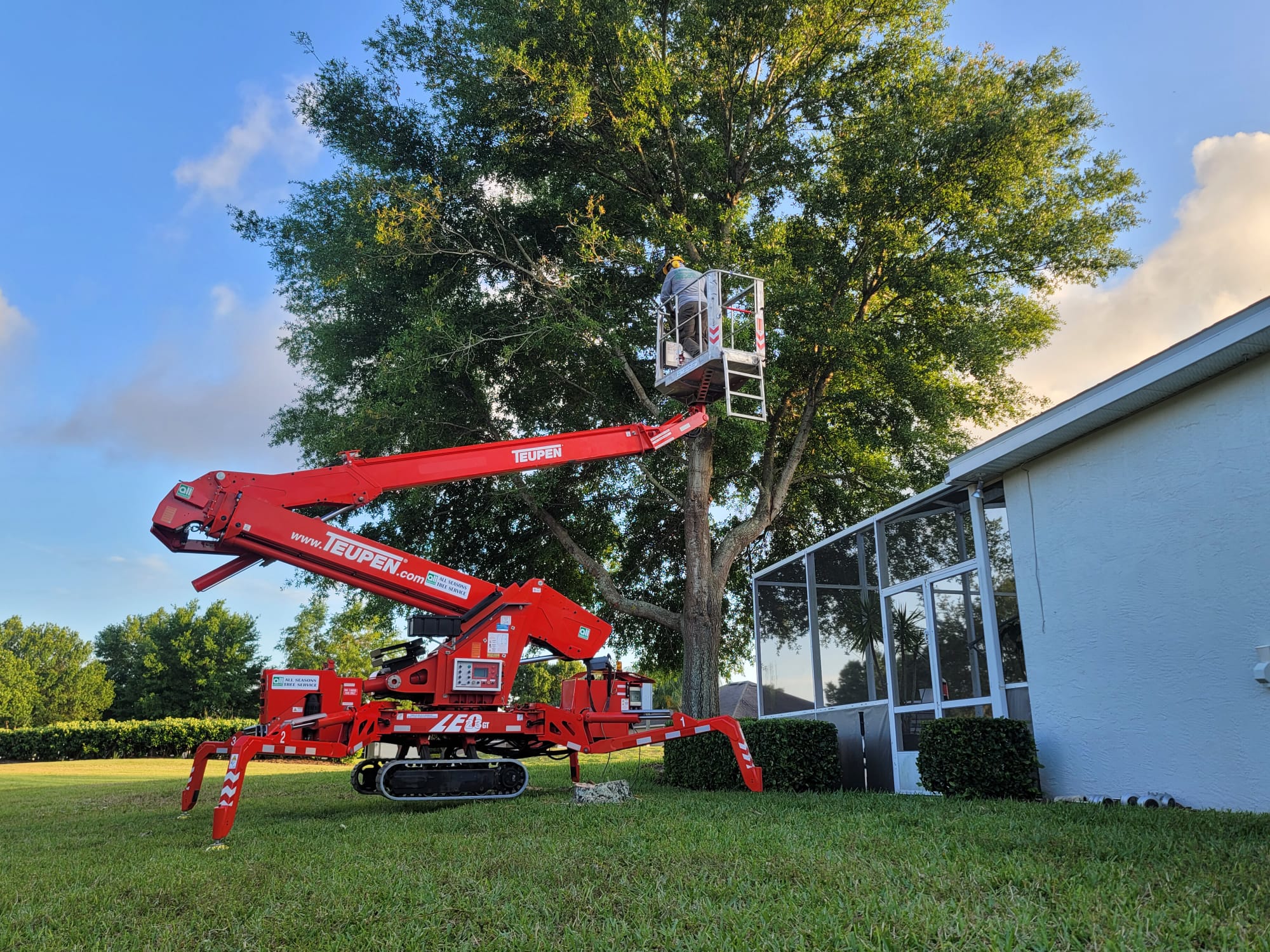 All Seasons Property Management, LLC. » Central Florida’s licensed and insured Bucket Truck Services » AllSeasonsPropertymgmt.com